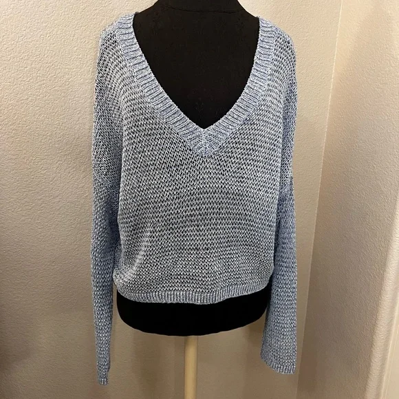 Superdown Serinah V Neck Sweater Size Medium Revolve - Picture 6 of 11